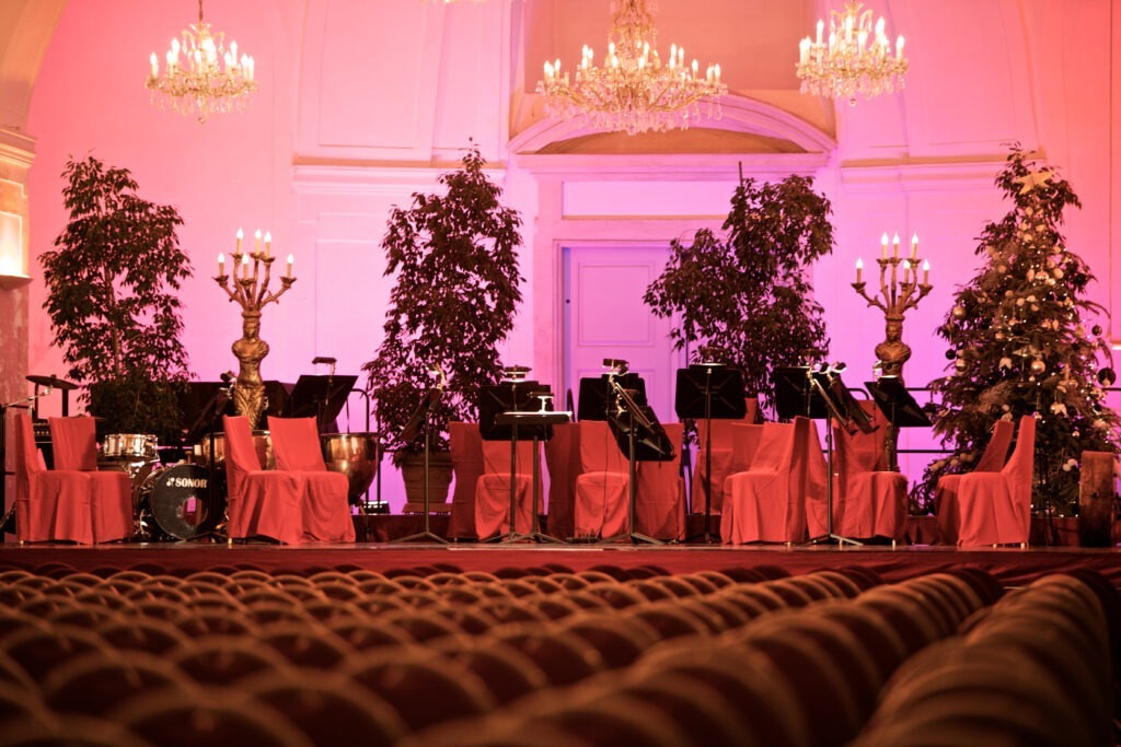 Schoenbrunn Palace Orchestra